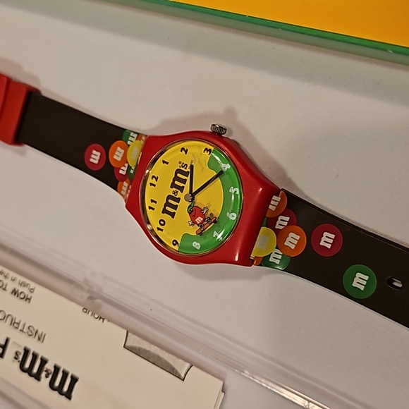 New M&M Character Watch And 1994 M&M Fun Watch Special Edition - Picture 5 of 13